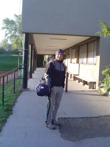 DSC03605.JPG - Pepča na závody připraven s dobrou náladou.