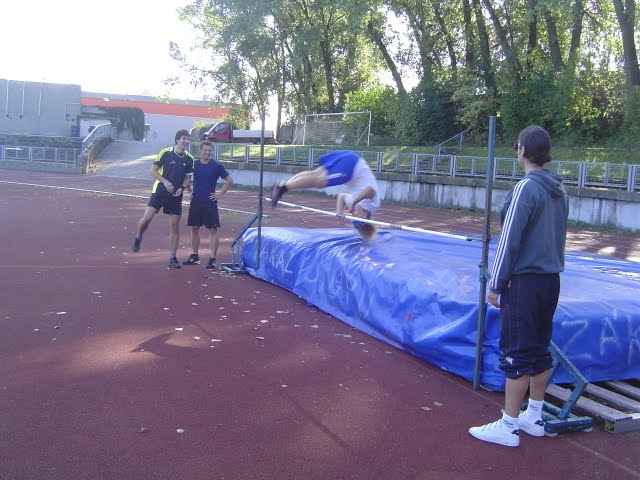 DSC03650.JPG - Tak začal dělat salta.