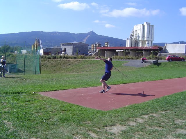 DSC03730.JPG - Hanz je holt atlet.