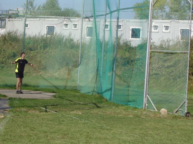 DSC03739.JPG - Ráďa se diví, že takhle blbě snad on hodit nemohl.