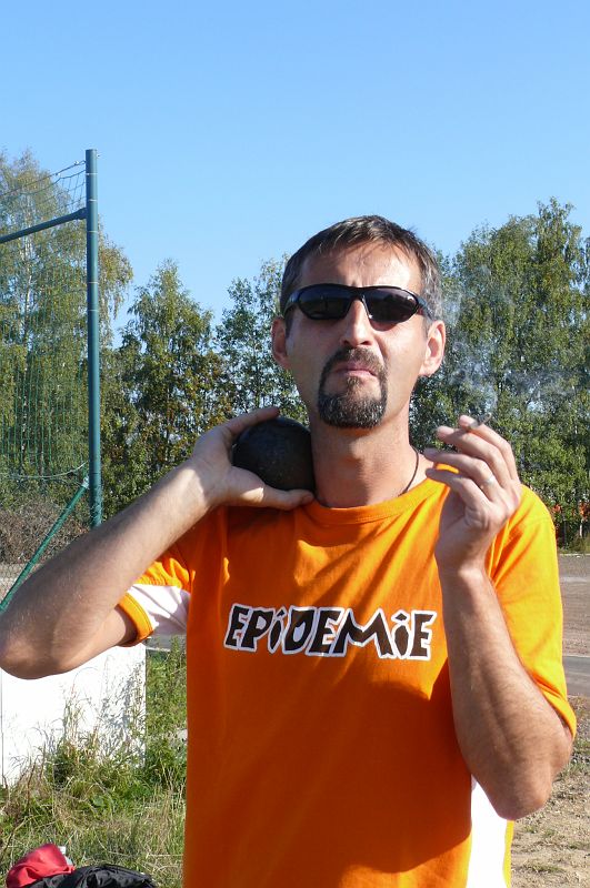 P1110200.JPG - A Honza to má tradičně na háku.