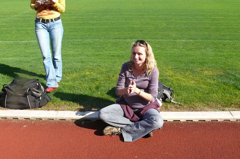 P1110257.JPG - I fanynky celý sportovní den zmohl.