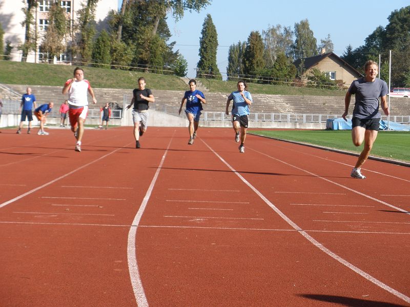 P9260065.JPG - Druhý běh už byl odstartován správně. Ta dynamika už bohužel není taková.