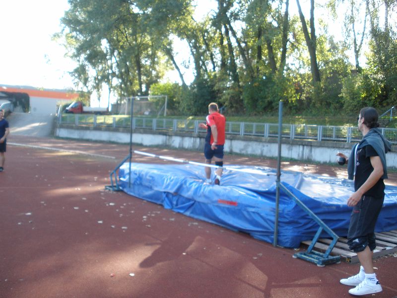 P9260106.JPG - První výška 100 cm šla skoro i překročit.