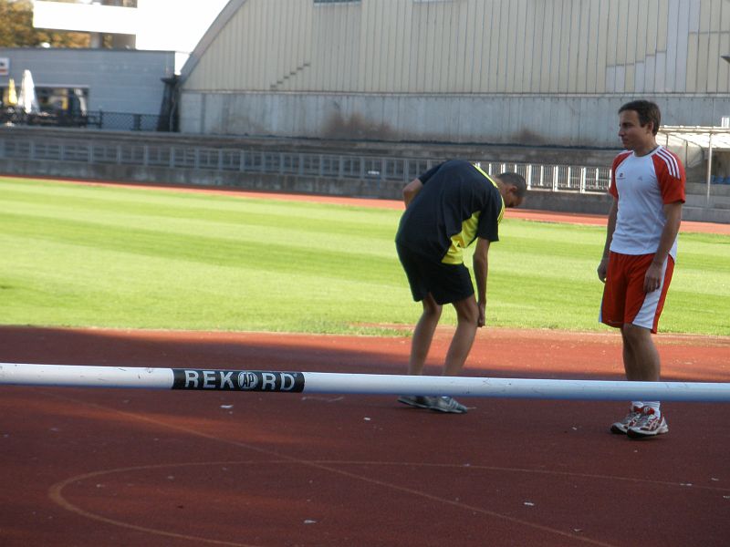 P9260123.JPG - Kolena skoky nesnášela příliš dobře.