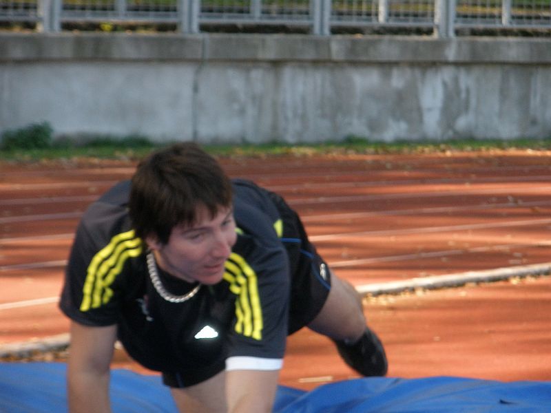 P9260174.JPG - Ráďa shodil.