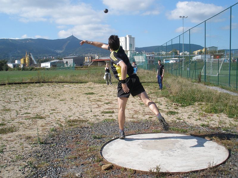 P9260222.JPG - Ráďa a jeho HOD. Když jsme mu po poradě s naším stylovým rozhodčím řekli, že styl nebudeme akceptovat a tudíž HOD nebudeme měřit.