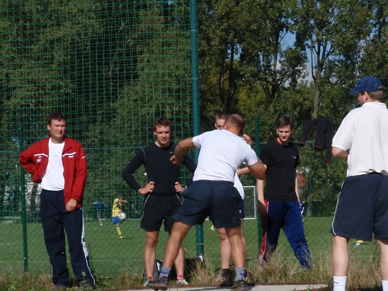 P9261015.JPG - Teď následují studie hodů.