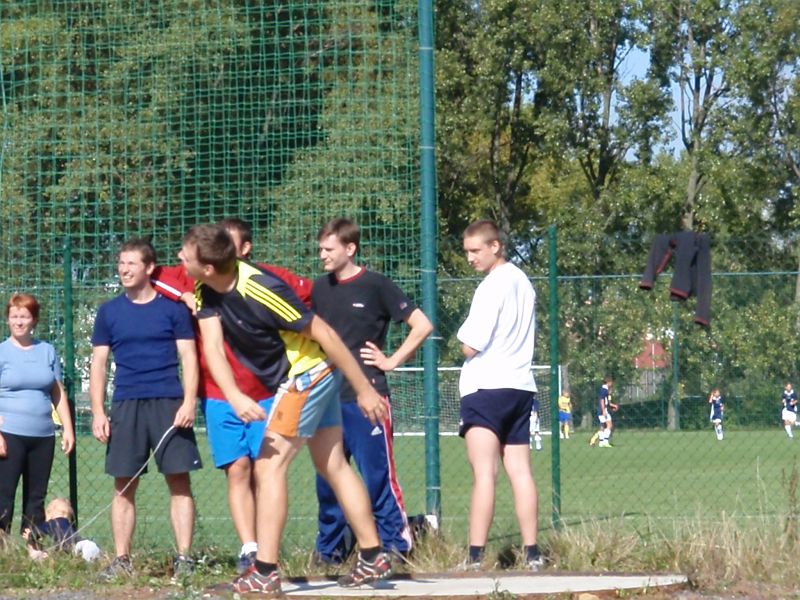 P9261072.JPG - Ale letí to daleko.