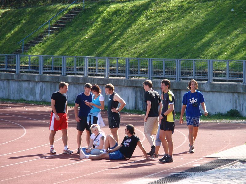 P9261128.JPG - Zapisování a zjišťování výsledků.