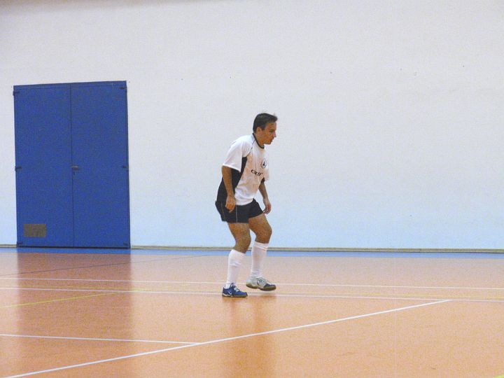 P9271181.JPG - Útočníci musí občas i bránit.