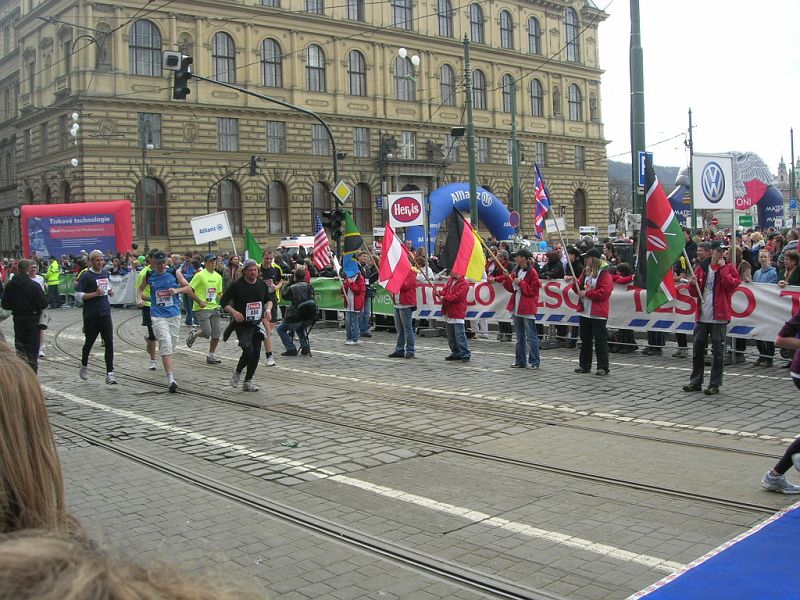 DSCN9356.JPG - Kroci a závěrečný sprint.