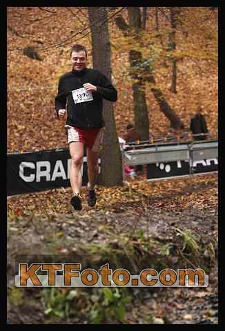 VKU09JK3289.jpg - Ten kluk si to fakt užívá.