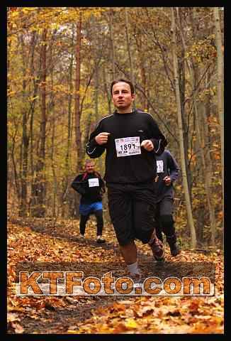 VKU09ZK1690.jpg - Ačkoliv se mi běželo moc dobře na fotkách to příliš vidět není.