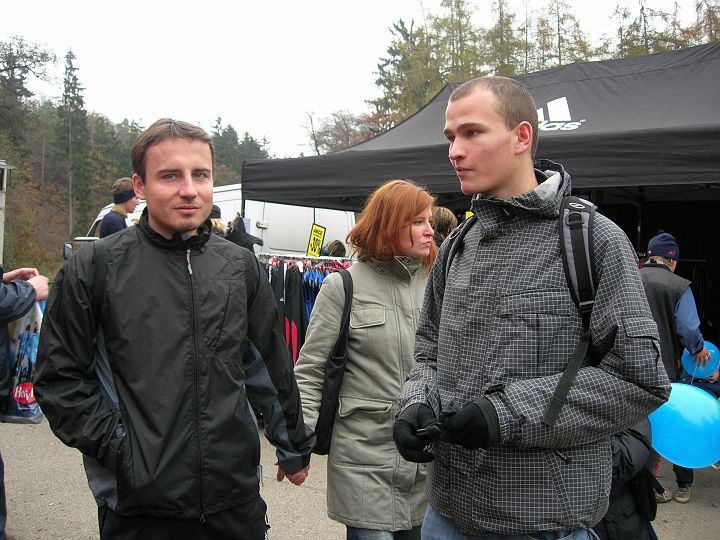 DSCN0799.JPG - Nálada uvolněná, závod je sice před námi, ale není náročný.